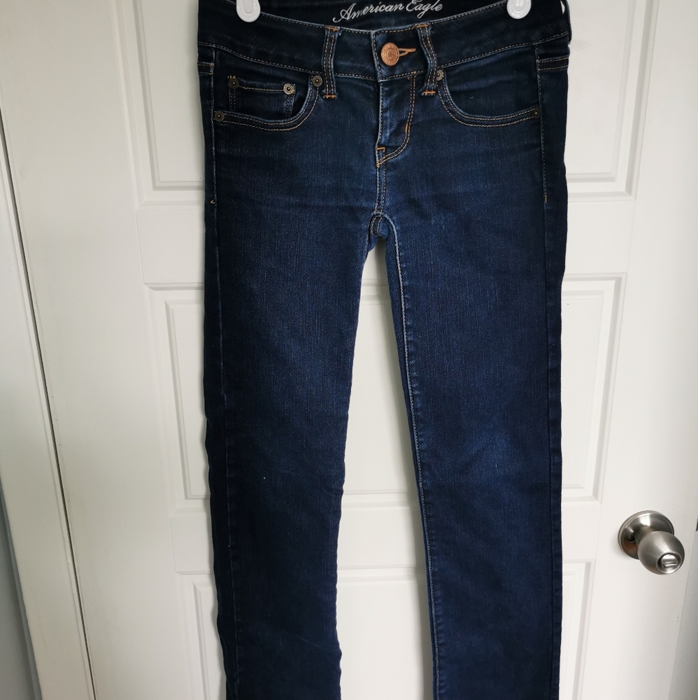 American Eagle Straight Jeans